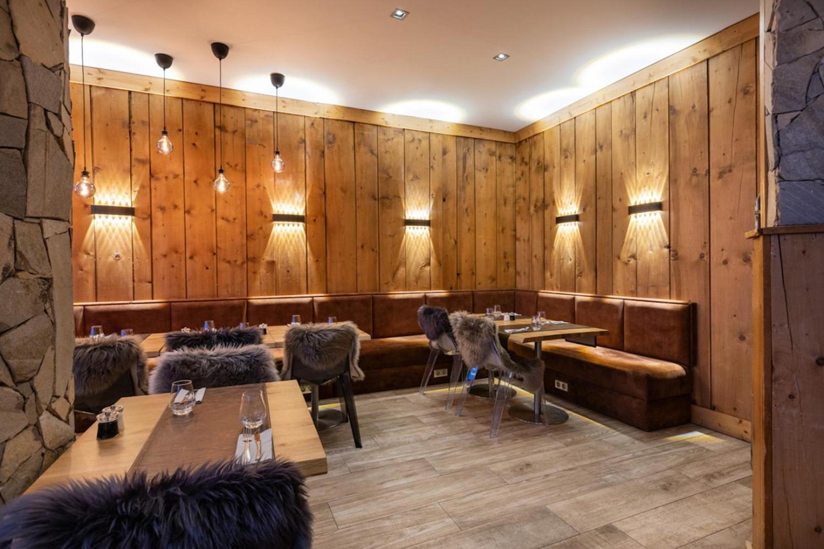 אלפה ד'הואז Royal Ours Blanc Boutique Hotel & Spa מראה חיצוני תמונה